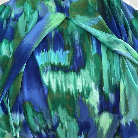 Catherine’s Colorful Sleeveless Dress w/Sheer Overlay & Abstract Design. Size 5X - Picture 6 of 11